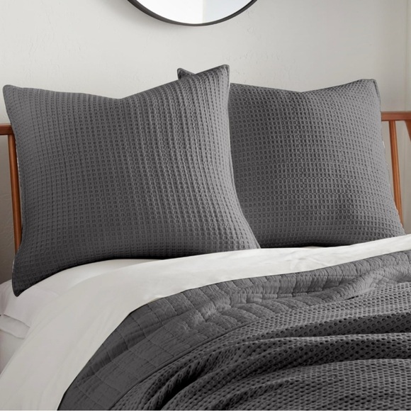 Set of 2 Levtex Grey Quilted Euro Pillow Shams - Picture 2 of 5